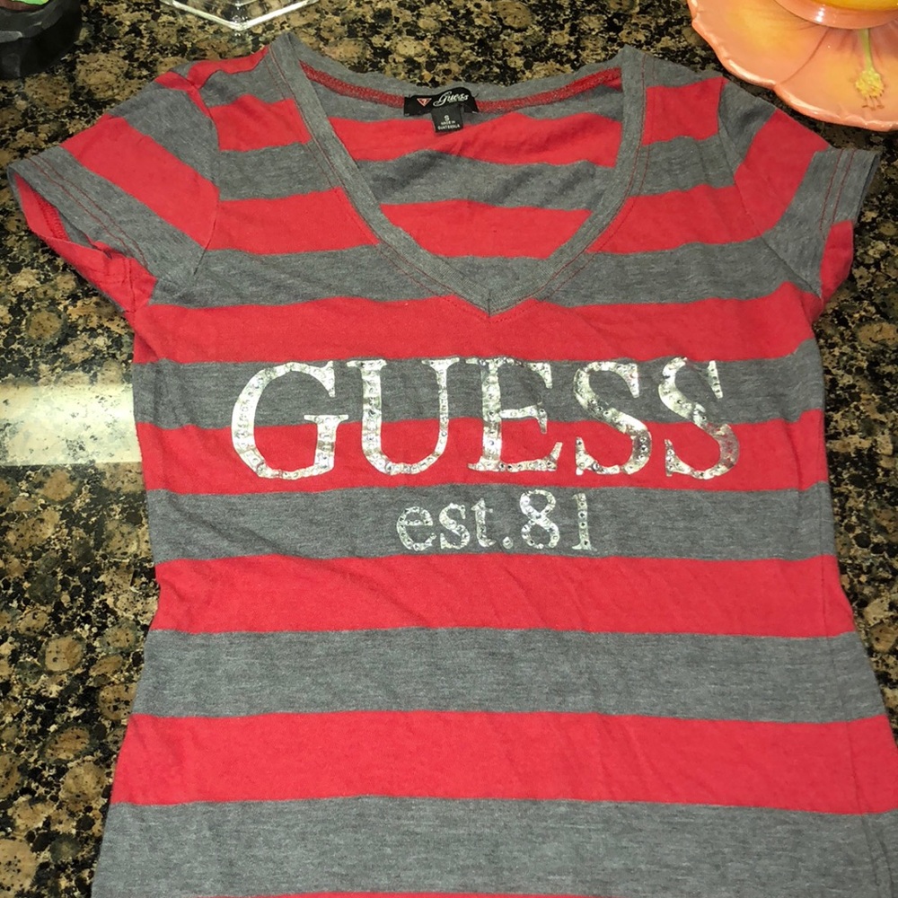 Guess striped v-neck t-shirt